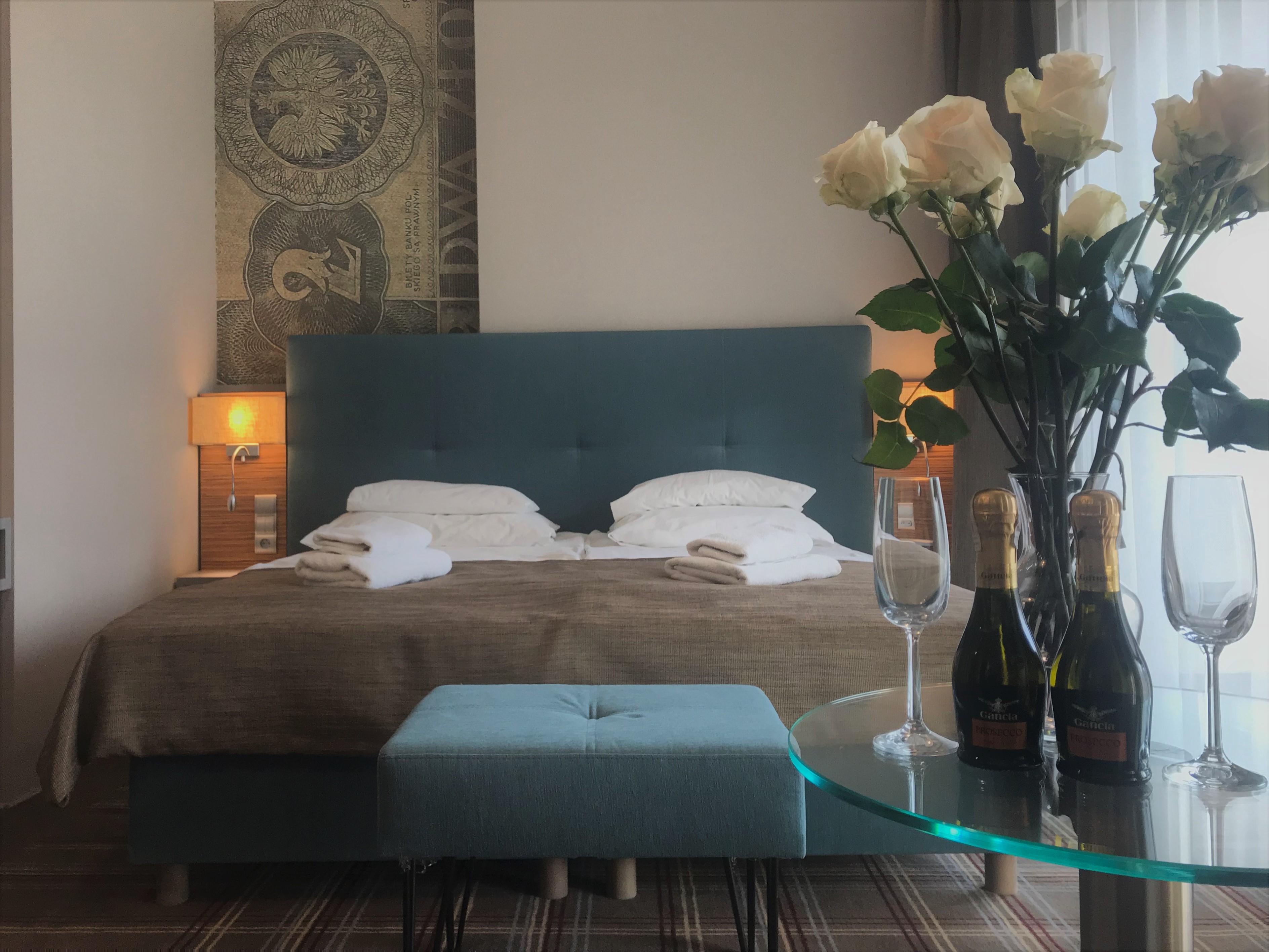 Hotel Perfect Краков Экстерьер фото