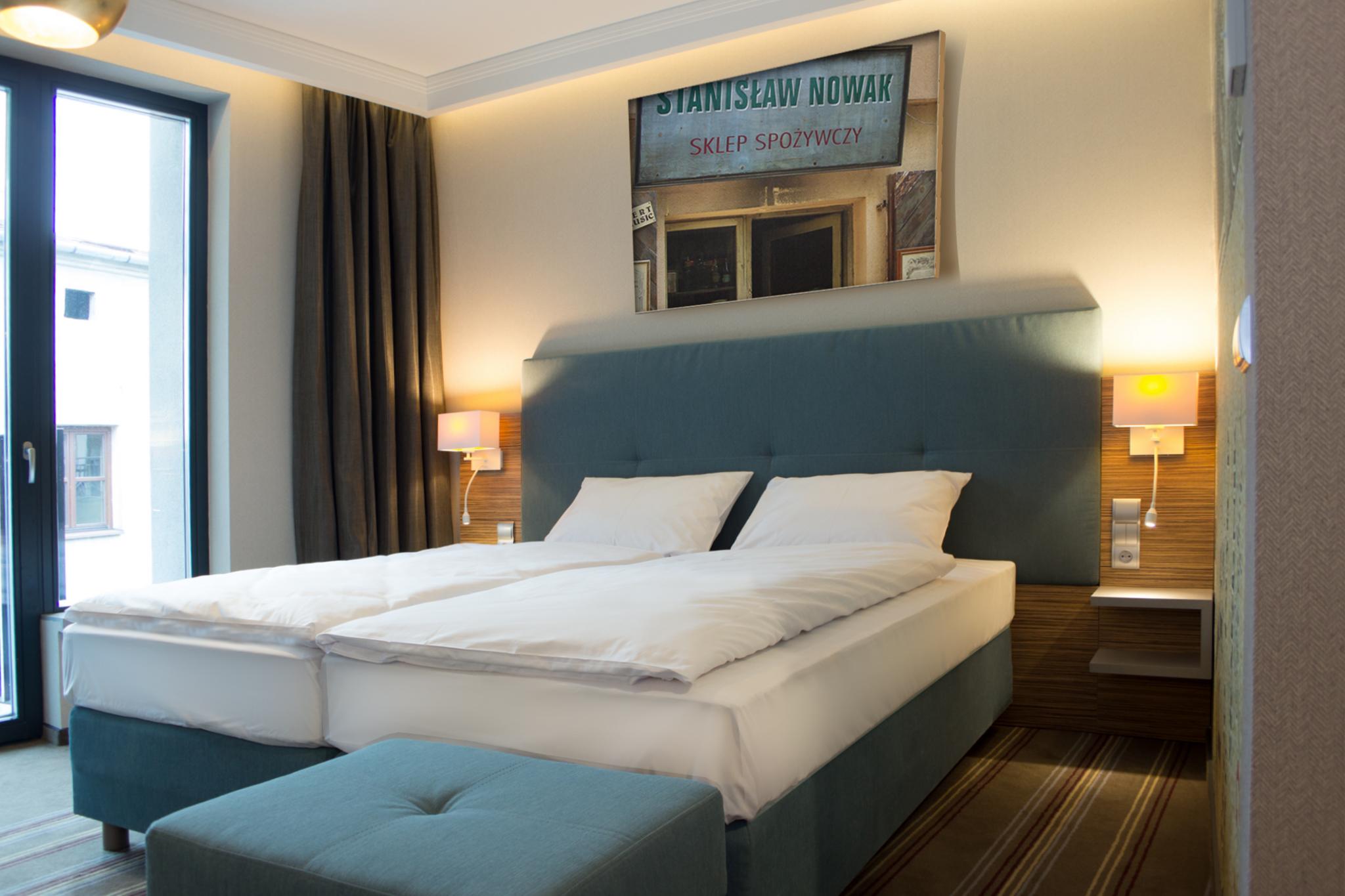 Hotel Perfect Краков Экстерьер фото