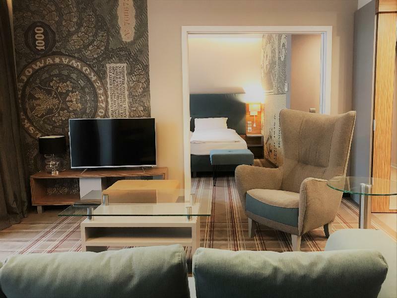 Hotel Perfect Краков Экстерьер фото