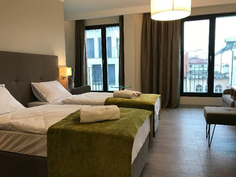 Hotel Perfect Краков Экстерьер фото