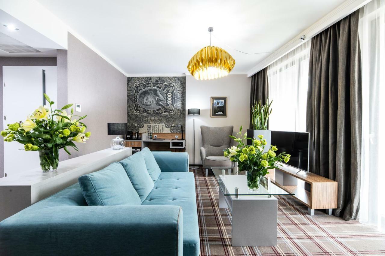 Hotel Perfect Краков Экстерьер фото