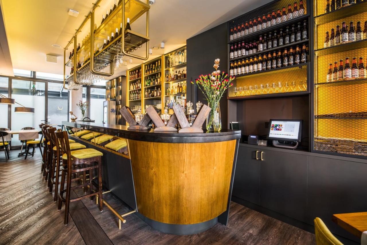 Hotel Perfect Краков Экстерьер фото